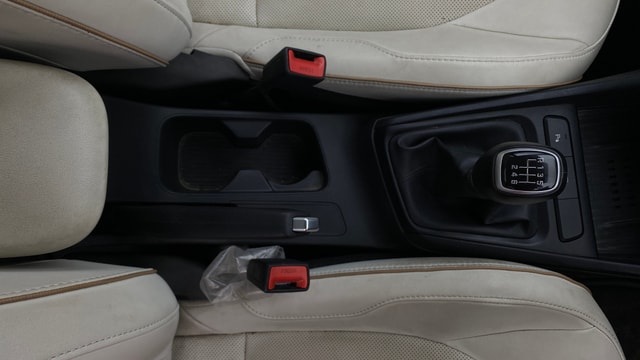 View Hyundai Verna Image 41 Used Hyundai Verna Image 41
