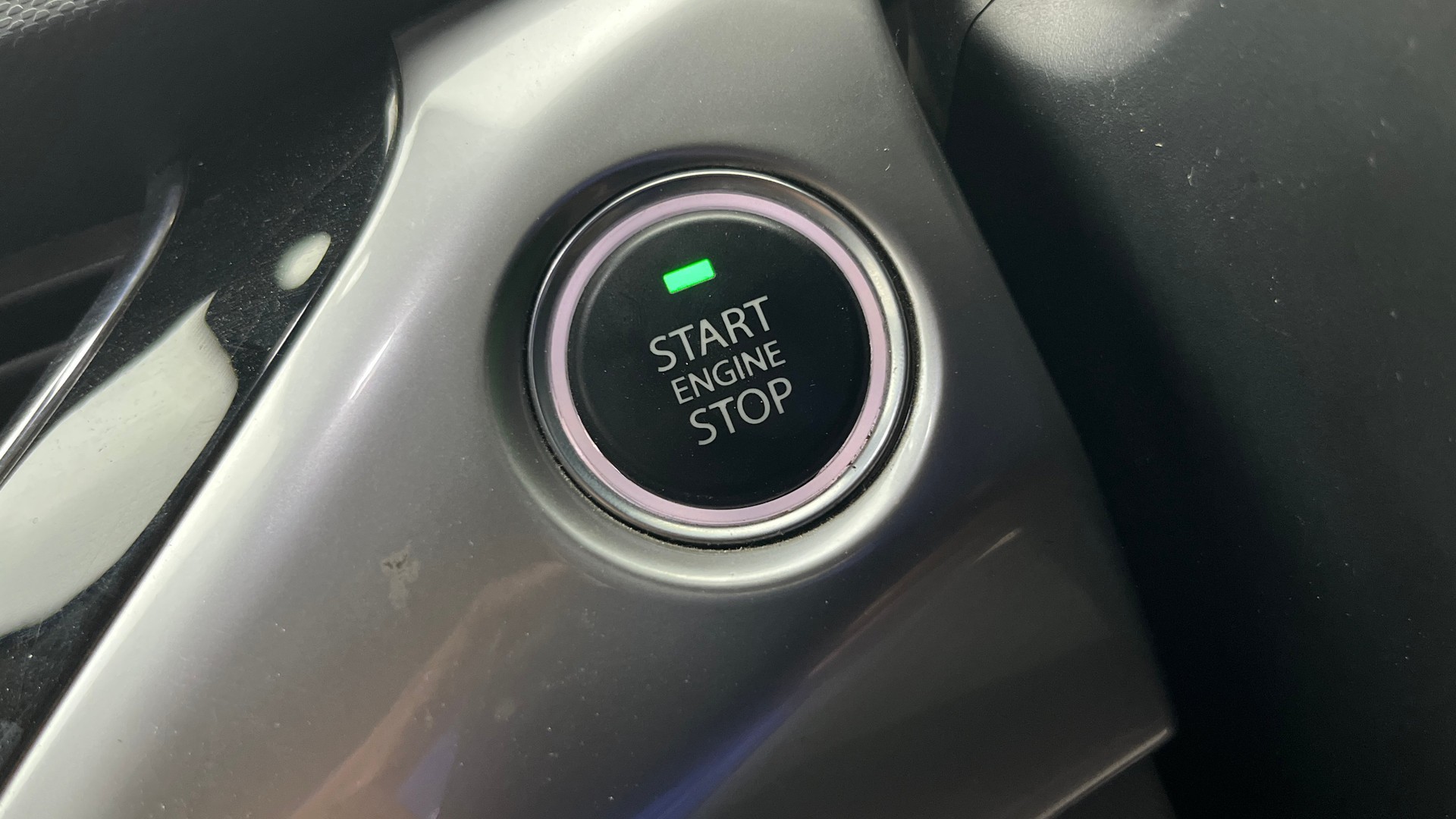 View 2018 Tata Nexon Revotron XE Image 34 Used 2018 Tata Nexon Revotron XE Image 34