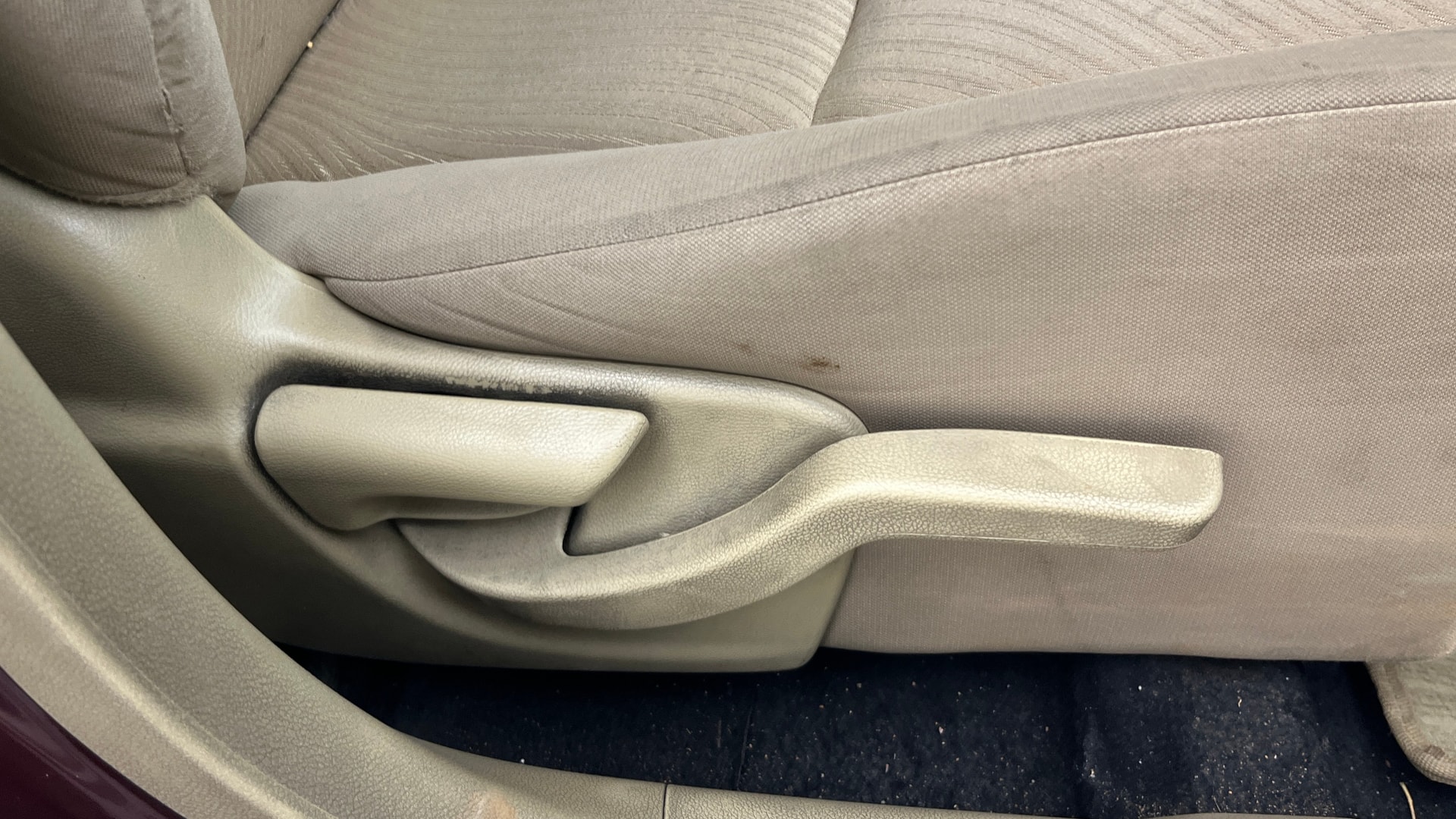 View 2014 Honda Mobilio E Diesel Image 19 Used 2014 Honda Mobilio E Diesel Image 19