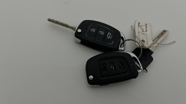 View Hyundai Xcent Image 26 Used Hyundai Xcent Image 26