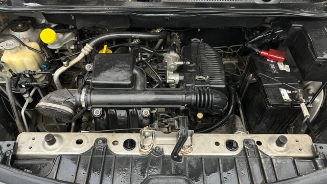 View Renault Triber Image 45 Used Renault Triber Image 45