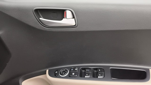 View Hyundai Grand i10 Image 37 Used Hyundai Grand i10 Image 37