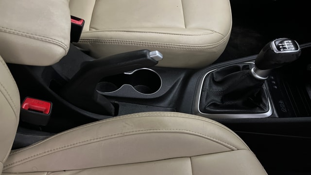View Hyundai Verna Image 40 Used Hyundai Verna Image 40