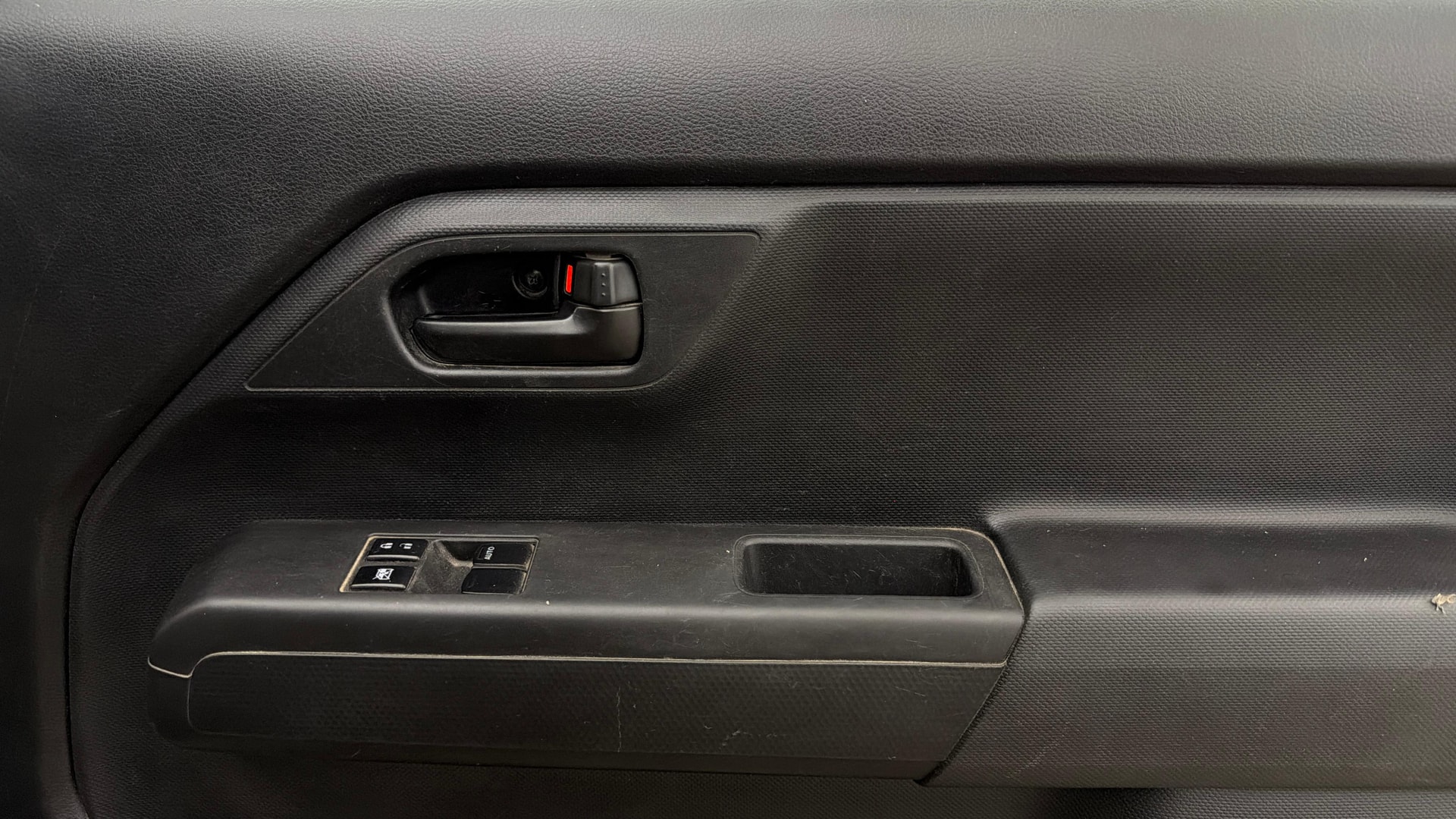View 2023 Maruti Suzuki 1000 Base Variant Image 32 Used 2023 Maruti Suzuki 1000 Base Variant Image 32