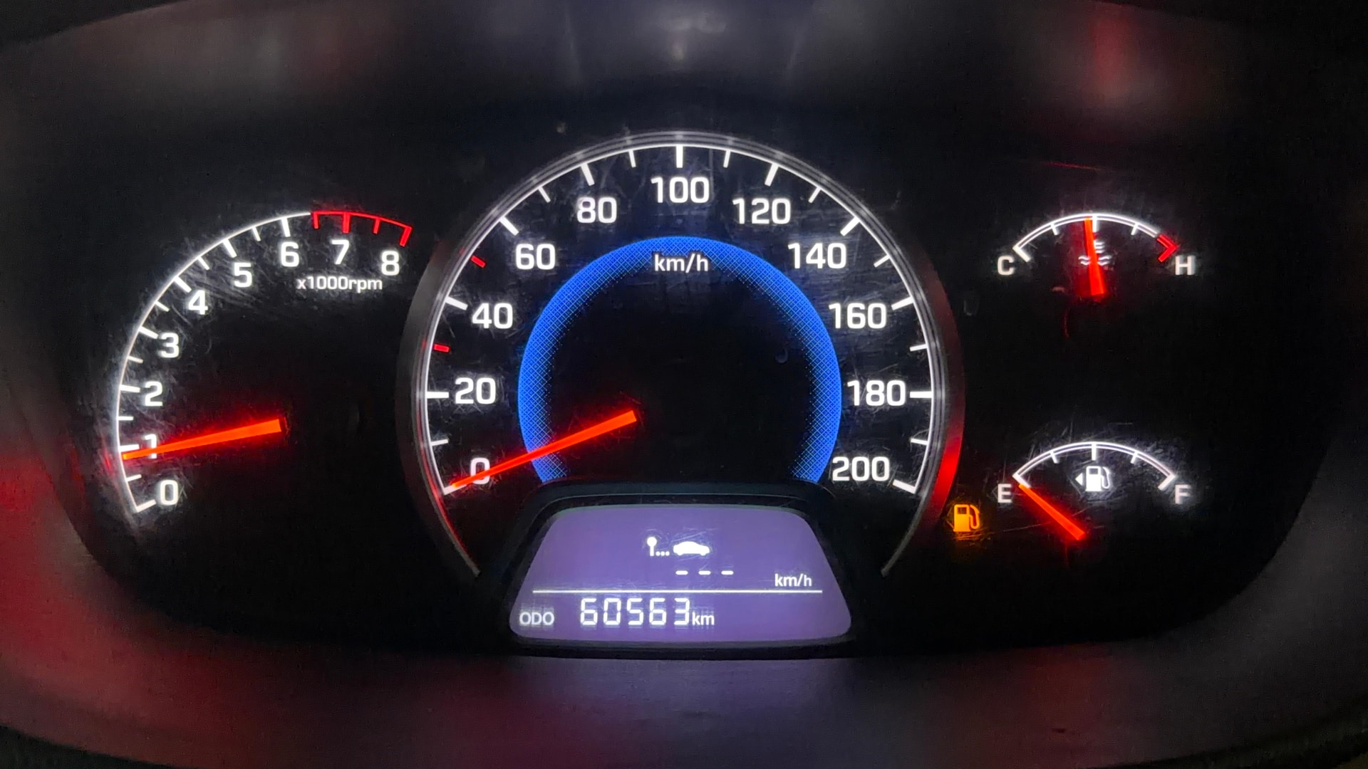 View 2015 Hyundai Grand i10 Sportz 1.2 Kappa Image 33 Used 2015 Hyundai Grand i10 Sportz 1.2 Kappa Image 33