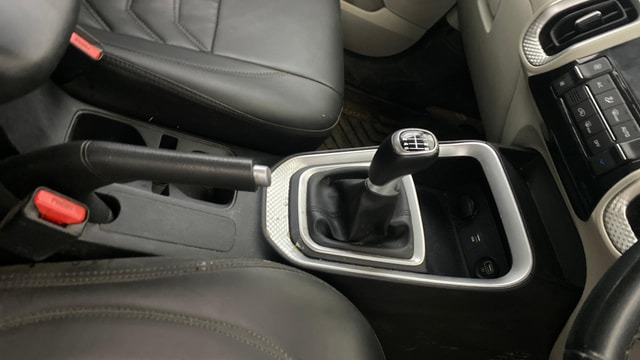 View Kia Sonet Image 40 Used Kia Sonet Image 40