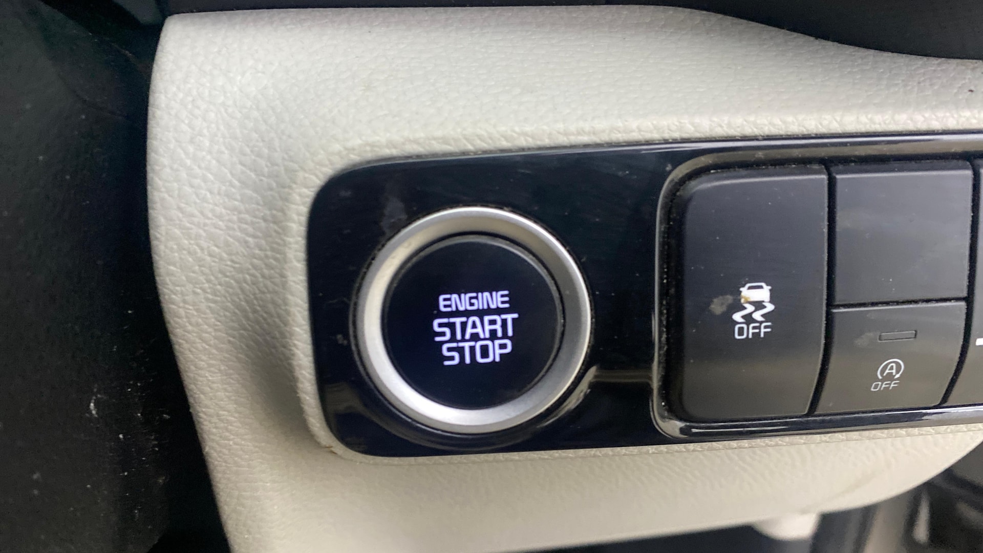 Used 2024 Kia Sonet Used 2024 Kia Sonet