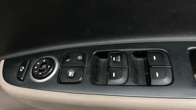 View Hyundai Grand i10 Image 37 Used Hyundai Grand i10 Image 37