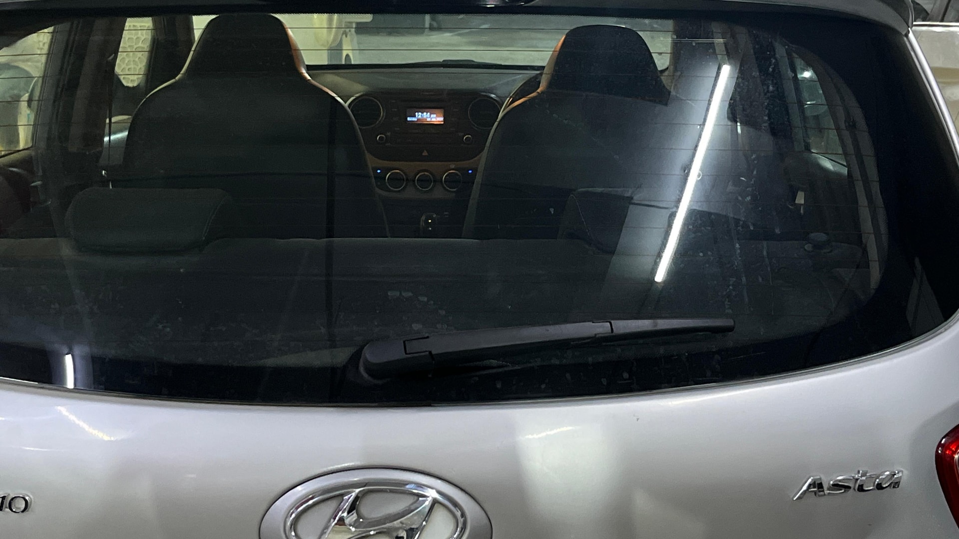 View 2015 Hyundai Grand i10 Asta AT 1.2 Kappa VTVT Image 22 Used 2015 Hyundai Grand i10 Asta AT 1.2 Kappa VTVT Image 22