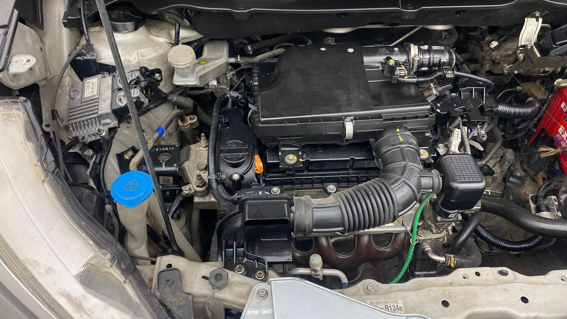 View 2023 Maruti Suzuki 1000 Base Variant Image 3 Used 2023 Maruti Suzuki 1000 Base Variant Image 3