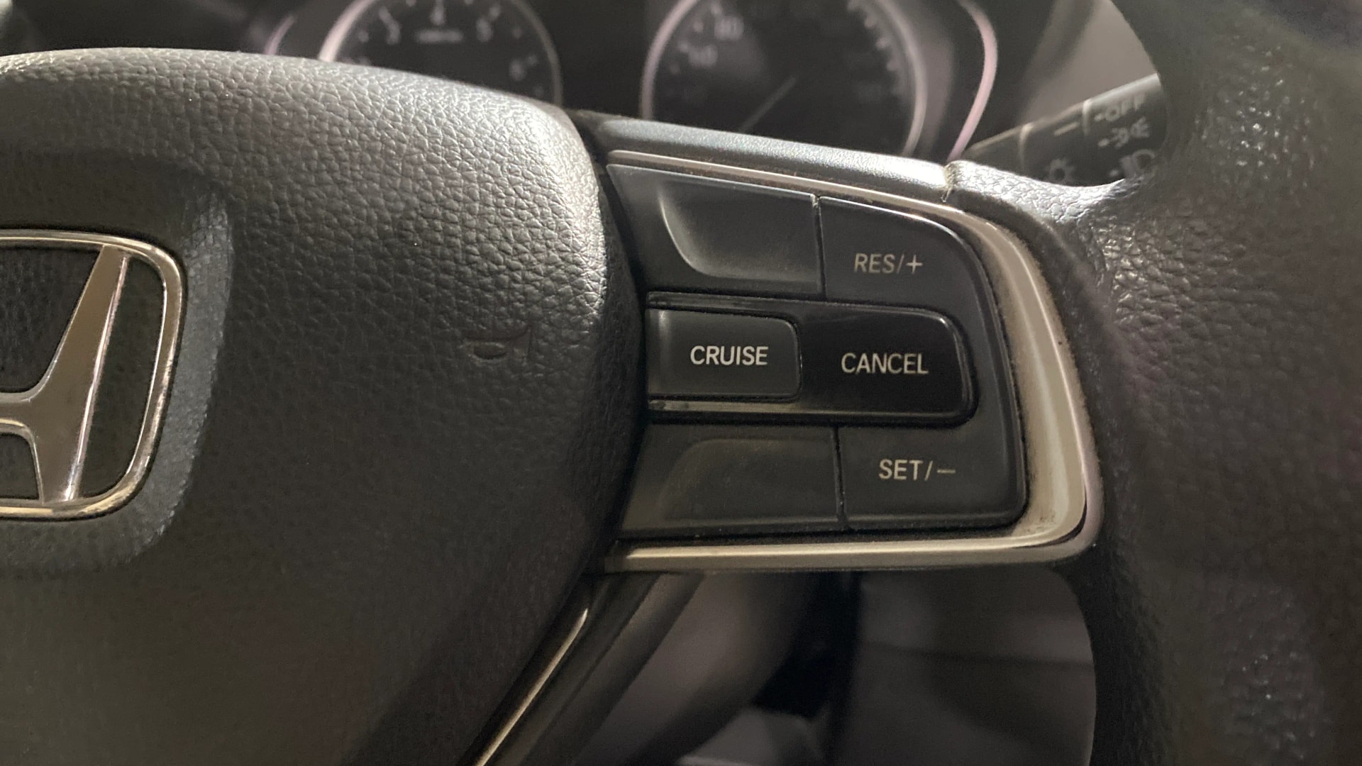 View 2022 Honda City ZX MT Diesel Anniversary Edition Image 3 Used 2022 Honda City ZX MT Diesel Anniversary Edition Image 3