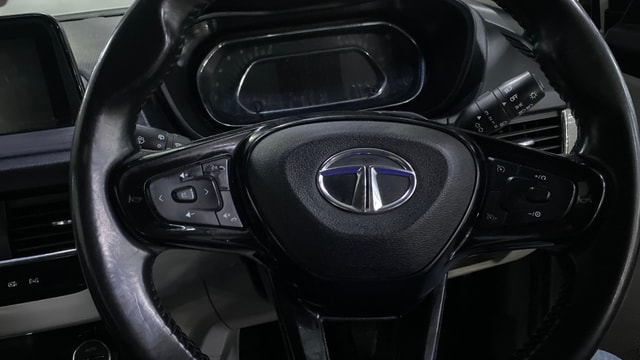View Tata Nexon Image 3 Used Tata Nexon Image 3