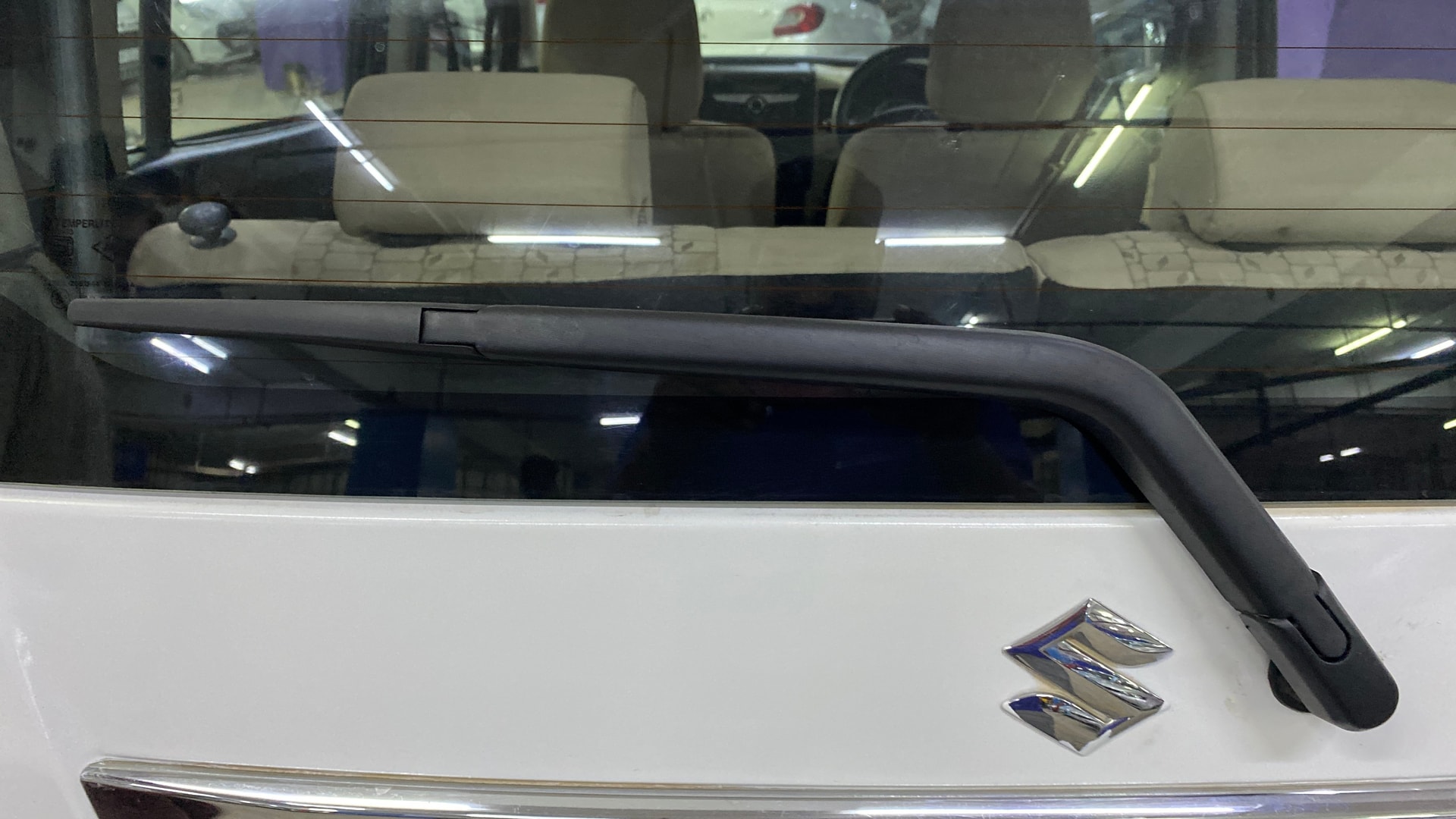 View 2018 Maruti Suzuki 1000 Base Variant Image 41 Used 2018 Maruti Suzuki 1000 Base Variant Image 41