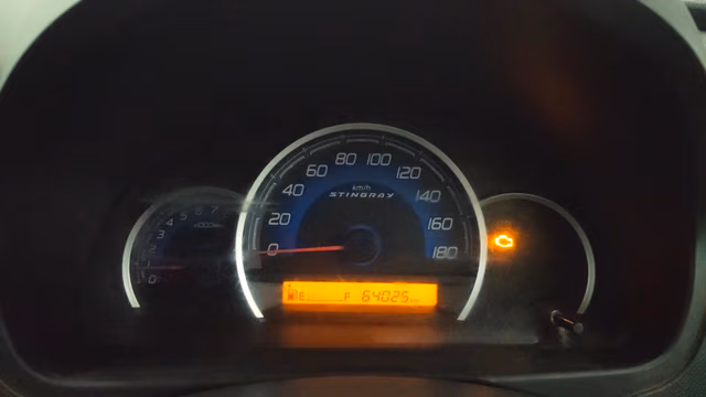 View Maruti Suzuki Stingray Image 34 Used Maruti Suzuki Stingray Image 34