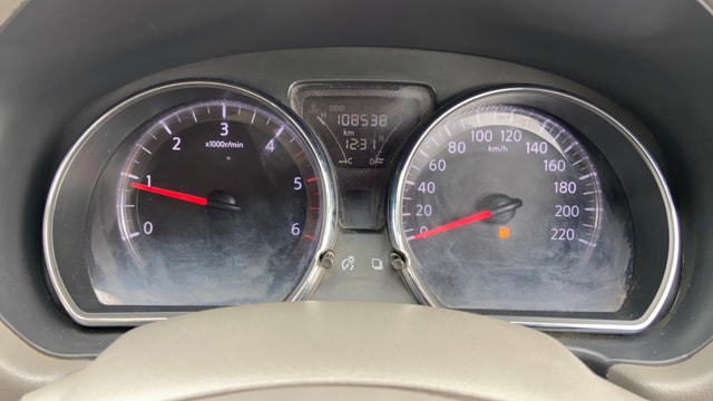 View Nissan Sunny Image 35 Used Nissan Sunny Image 35