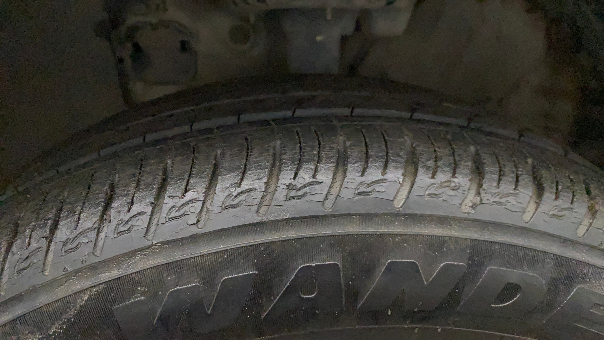 View 2019 Hyundai Venue SX (O) 1.0 iMT Petrol Image 9 Used 2019 Hyundai Venue SX (O) 1.0 iMT Petrol Image 9