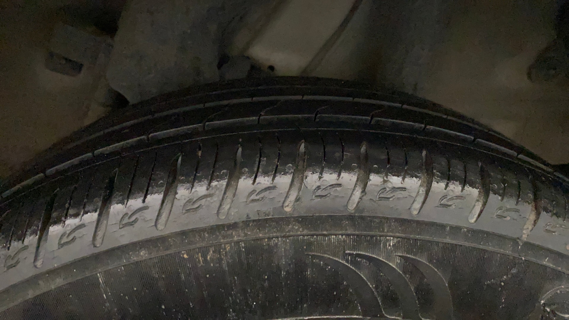 View 2019 Hyundai Venue SX (O) 1.0 iMT Petrol Image 13 Used 2019 Hyundai Venue SX (O) 1.0 iMT Petrol Image 13