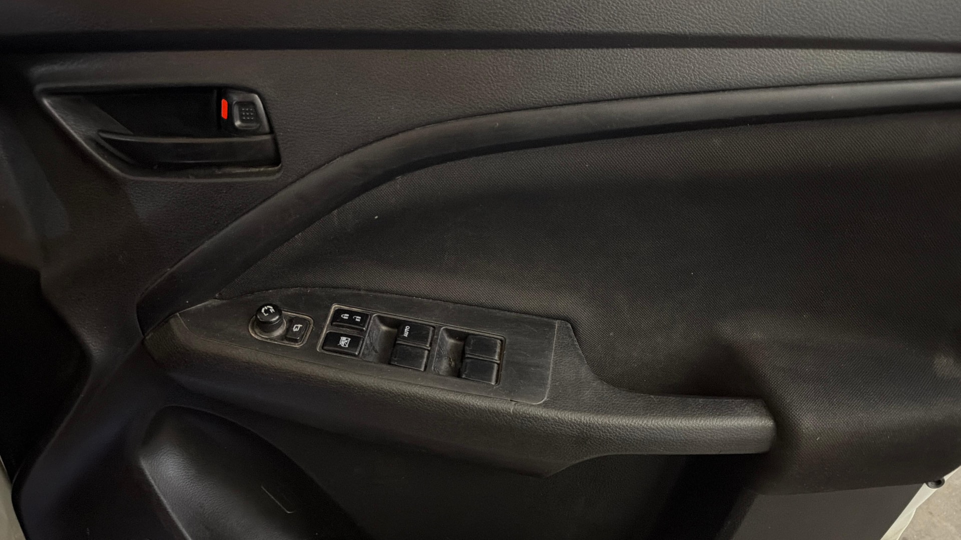 View 2022 Maruti Suzuki 1000 Base Variant Image 33 Used 2022 Maruti Suzuki 1000 Base Variant Image 33