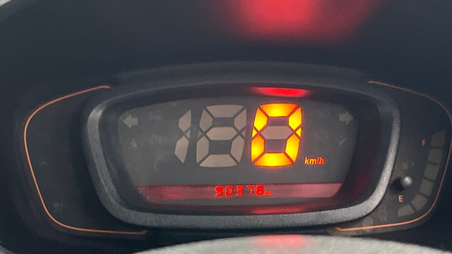 View Renault Kwid Image 34 Used Renault Kwid Image 34