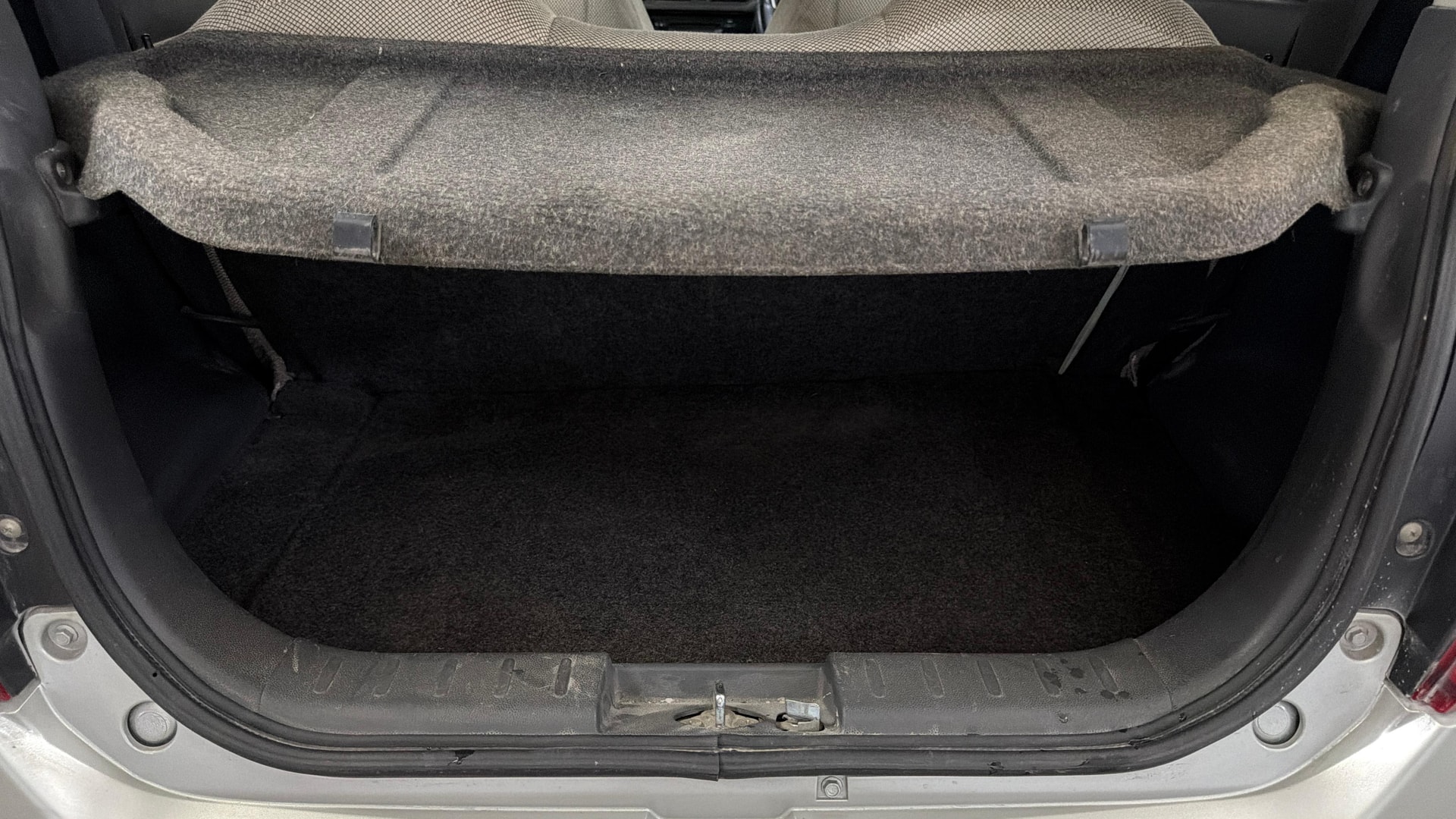 View 2015 Maruti Suzuki Alto K10 LX Image 10 Used 2015 Maruti Suzuki Alto K10 LX Image 10