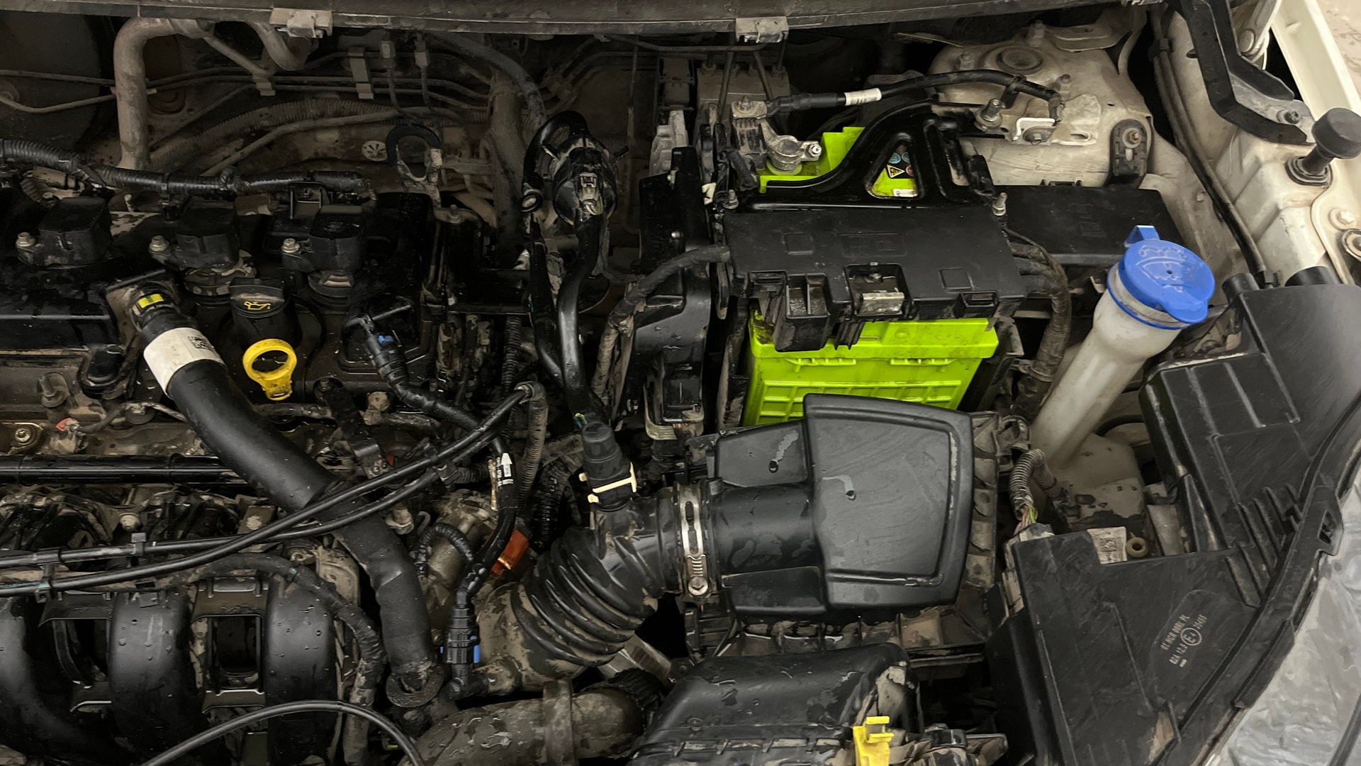 View 2020 Ford EcoSport 1.5 TDCi Diesel Ambiente BS IV Image 30 Used 2020 Ford EcoSport 1.5 TDCi Diesel Ambiente BS IV Image 30