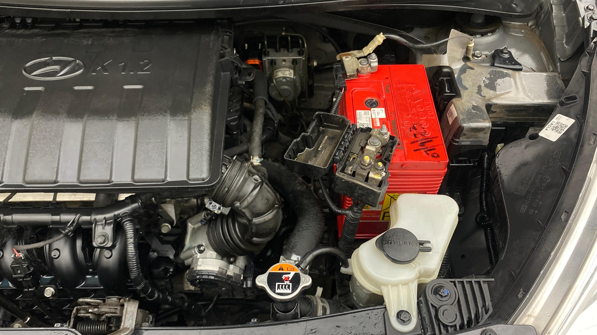 View 2019 Hyundai Grand i10 1.2 Asta Petrol Image 13 Used 2019 Hyundai Grand i10 1.2 Asta Petrol Image 13