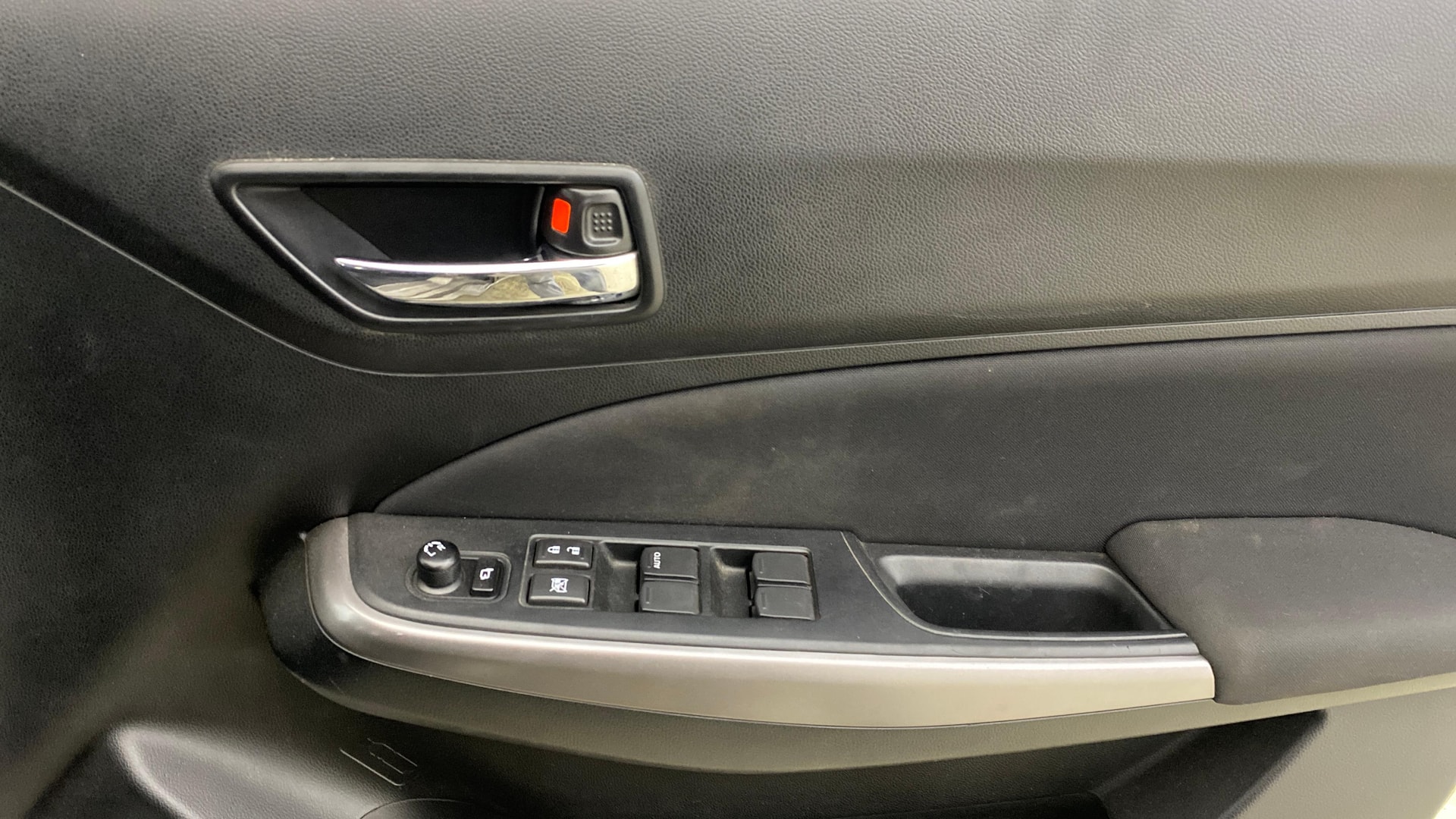 View 2023 Maruti Suzuki 1000 Base Variant Image 33 Used 2023 Maruti Suzuki 1000 Base Variant Image 33