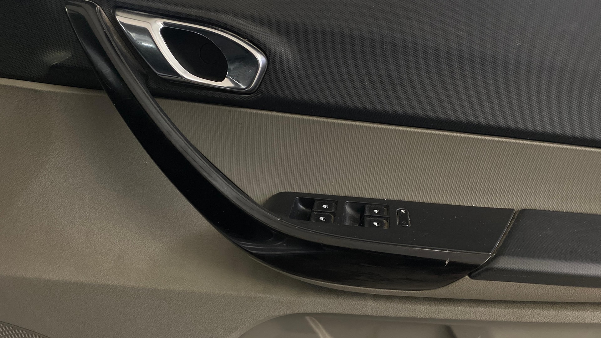 Used 2016 Tata Tiago Used 2016 Tata Tiago