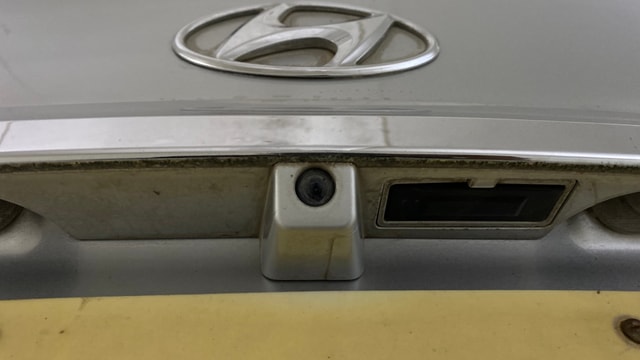 View Hyundai Fluidic Verna Image 23 Used Hyundai Fluidic Verna Image 23