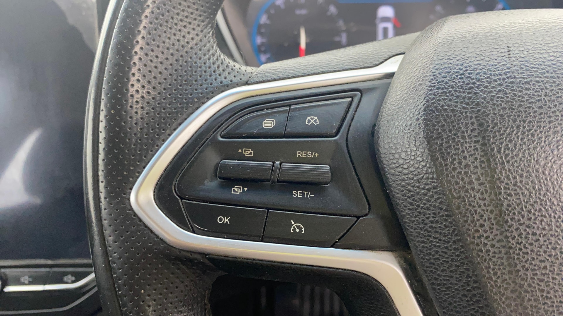 View 2020 MG Hector Sharp Hybrid BS IV Image 3 Used 2020 MG Hector Sharp Hybrid BS IV Image 3