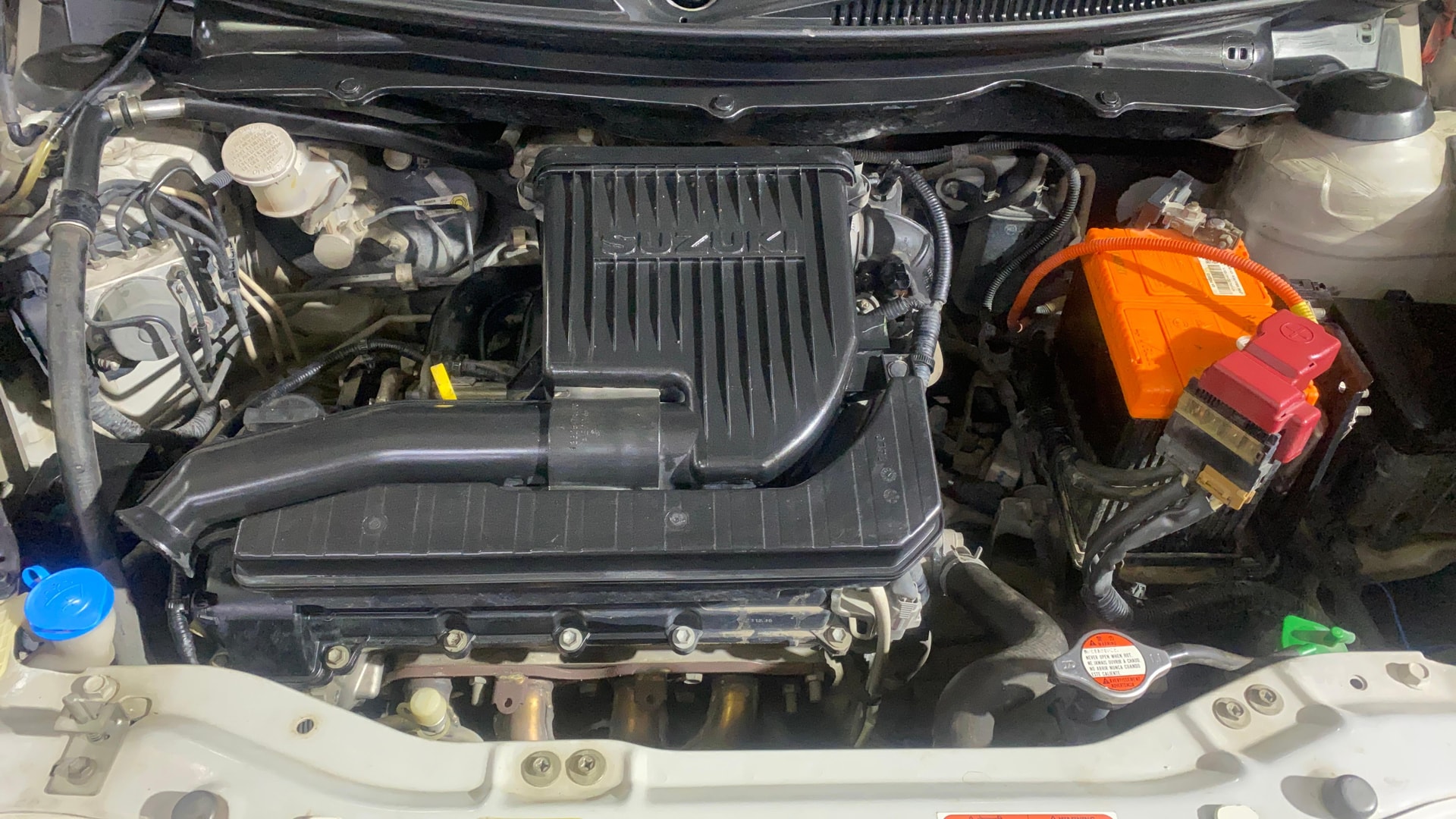 View 2017 Maruti Suzuki 1000 Base Variant Image 42 Used 2017 Maruti Suzuki 1000 Base Variant Image 42