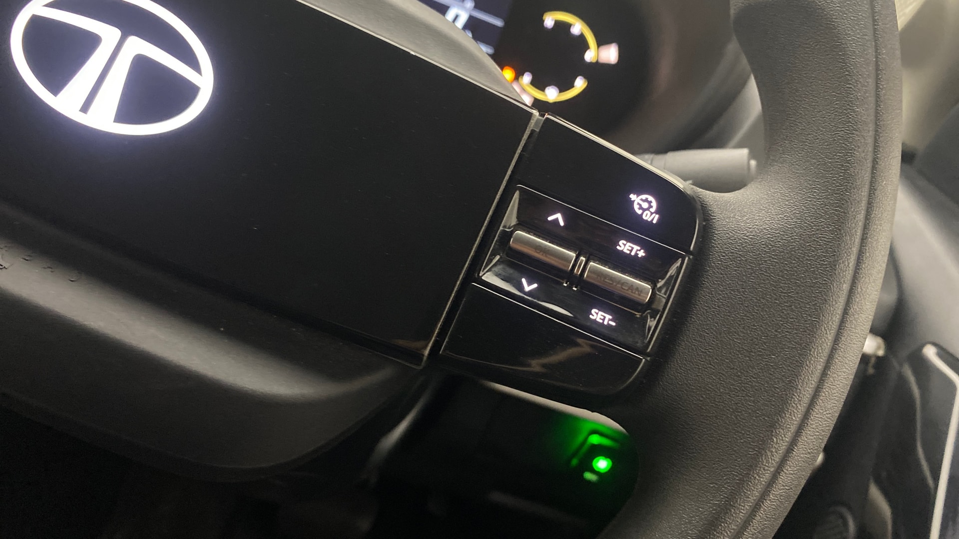 Used 2025 Tata Nexon Used 2025 Tata Nexon