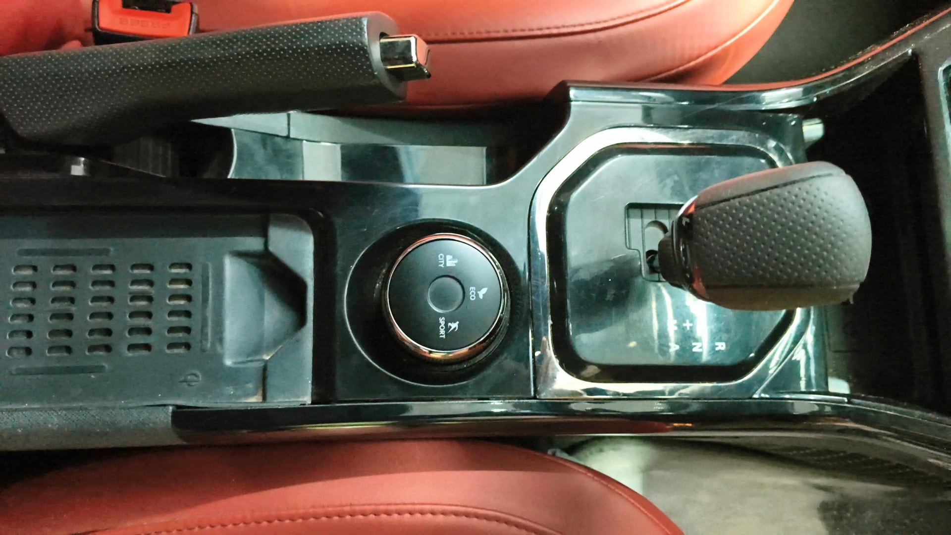 View 2023 Tata Nexon Revotron XE Image 43 Used 2023 Tata Nexon Revotron XE Image 43