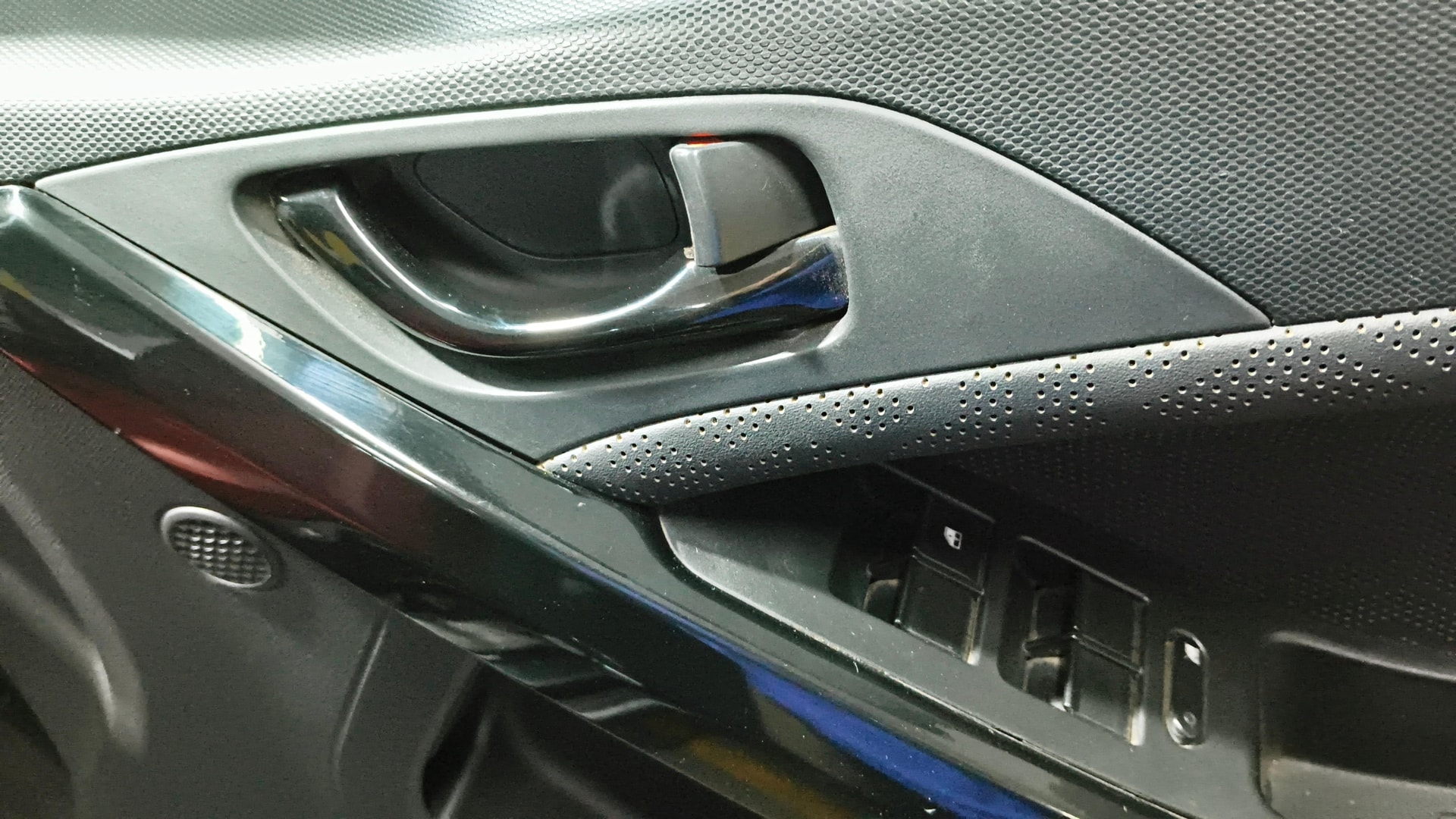 View 2023 Tata Nexon Revotron XE Image 40 Used 2023 Tata Nexon Revotron XE Image 40