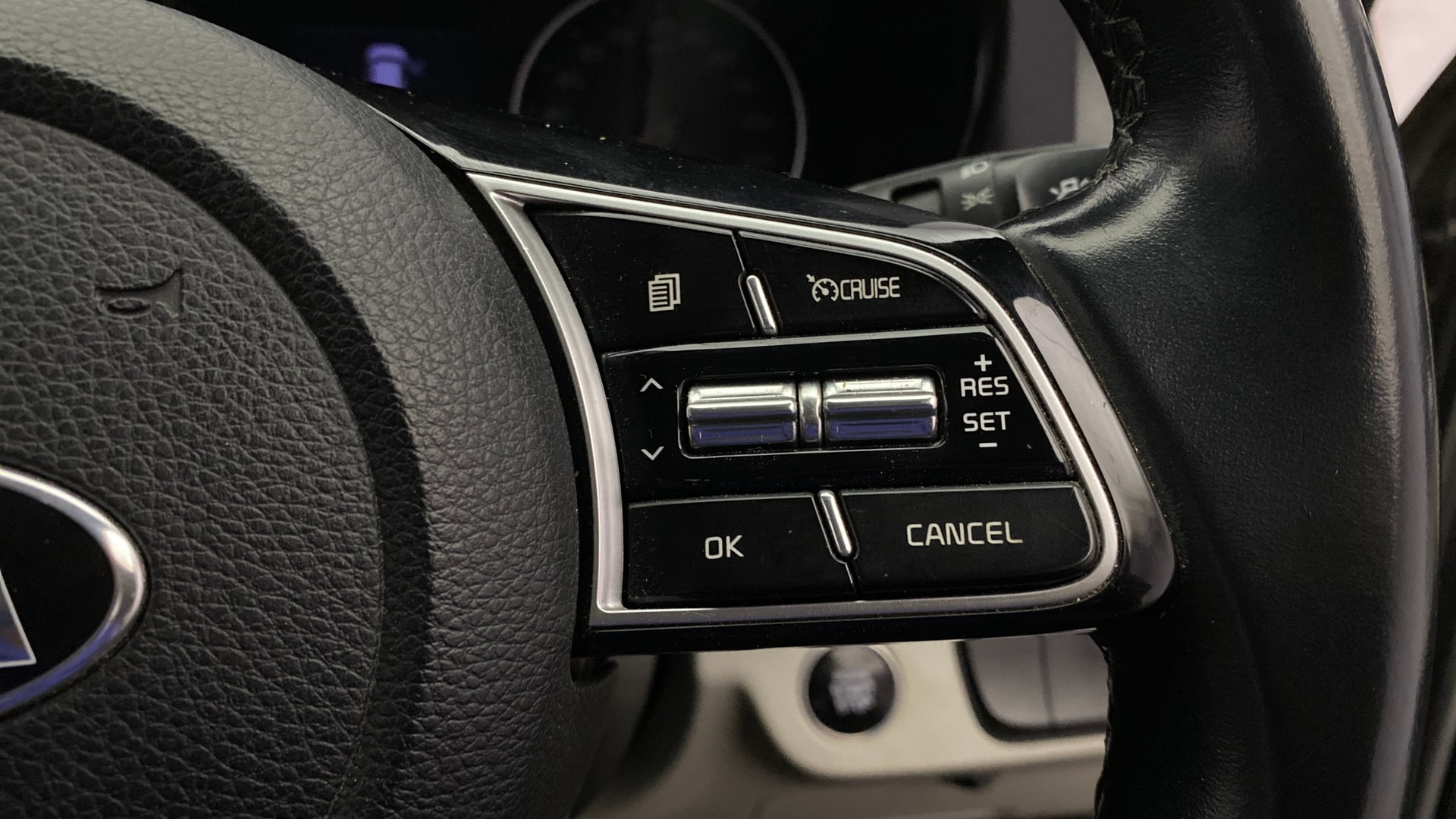 View 2019 Kia Seltos HTX Diesel Image 3 Used 2019 Kia Seltos HTX Diesel Image 3