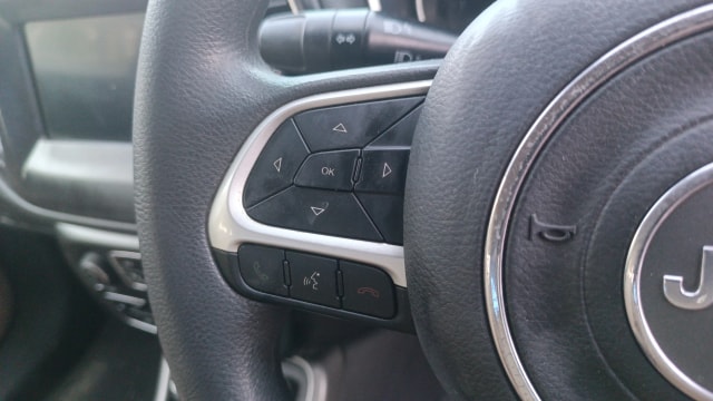 View Jeep Compass Image 3 Used Jeep Compass Image 3