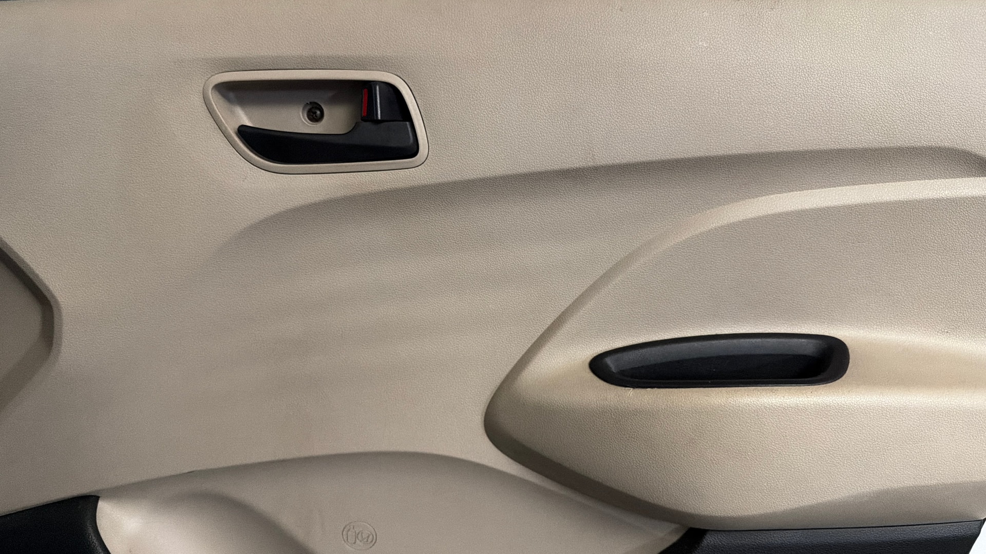 View 2019 Hyundai New Santro D-Lite Petrol Image 33 Used 2019 Hyundai New Santro D-Lite Petrol Image 33