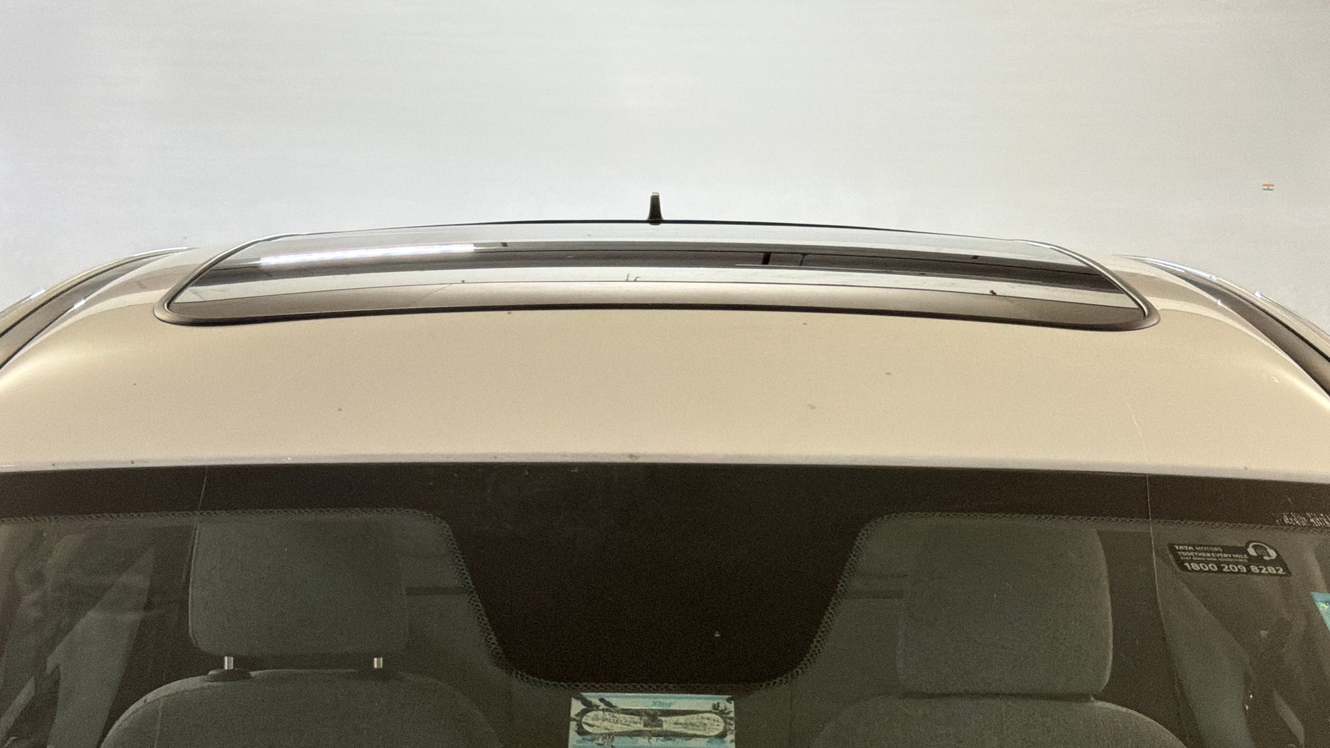 View 2025 Tata Curvv Smart 1.2 Revotron Petrol 6MT Image 27 Used 2025 Tata Curvv Smart 1.2 Revotron Petrol 6MT Image 27