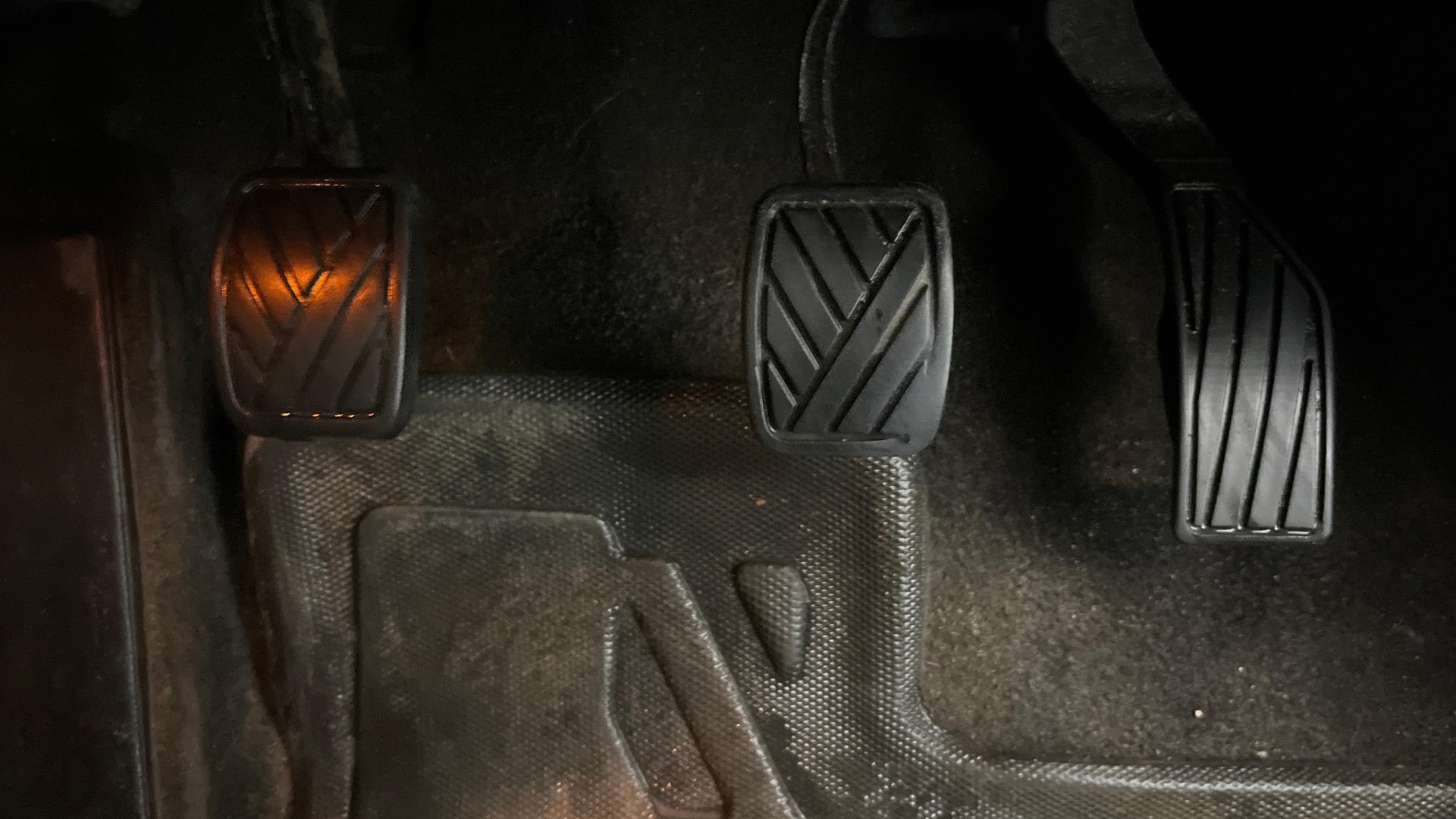 View 2022 Maruti Suzuki 1000 Base Variant Image 29 Used 2022 Maruti Suzuki 1000 Base Variant Image 29