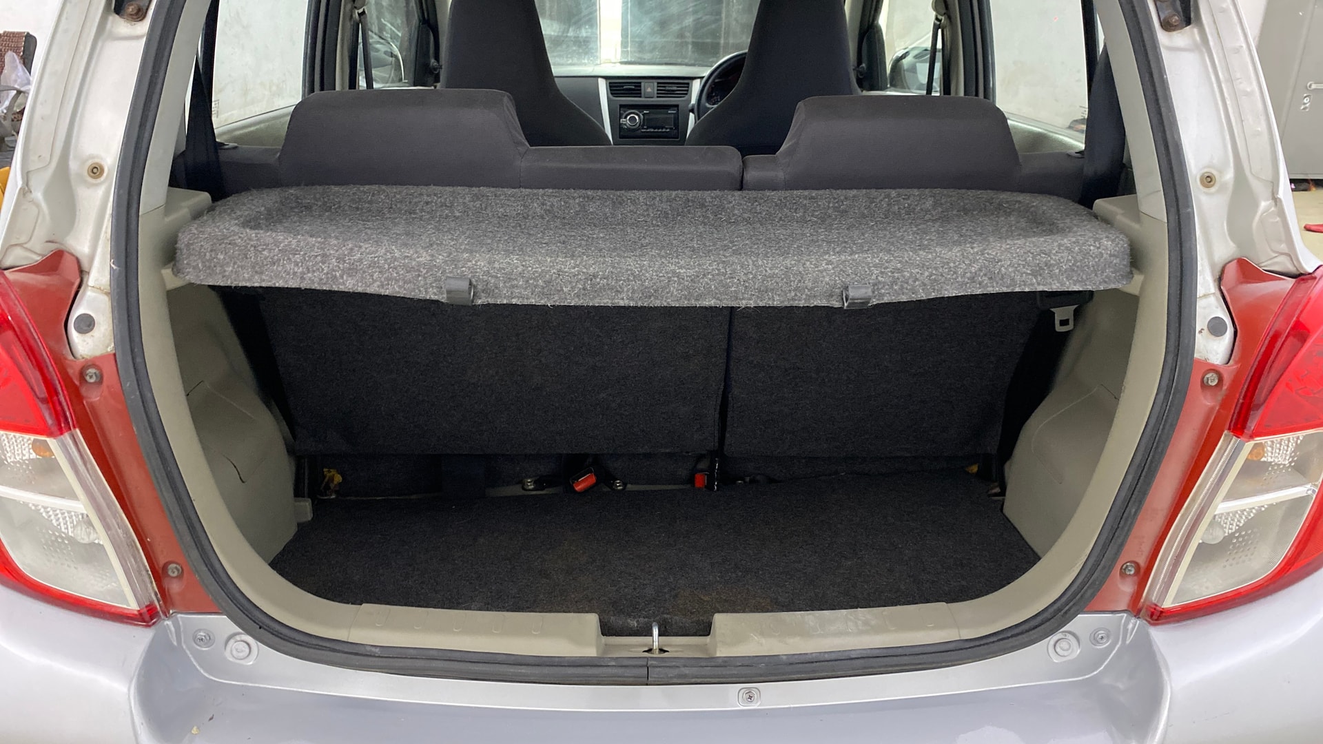 View 2015 Maruti Suzuki 1000 Base Variant Image 10 Used 2015 Maruti Suzuki 1000 Base Variant Image 10