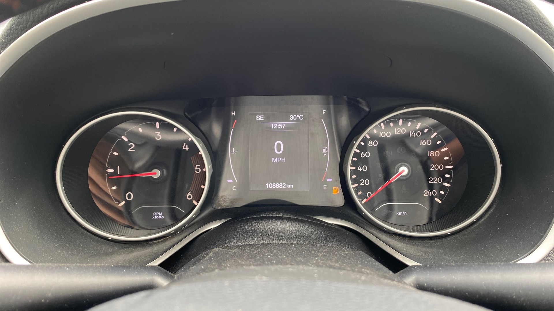 View 2019 Jeep Compass Limited 4X4 2.0 Diesel BS IV Image 35 Used 2019 Jeep Compass Limited 4X4 2.0 Diesel BS IV Image 35