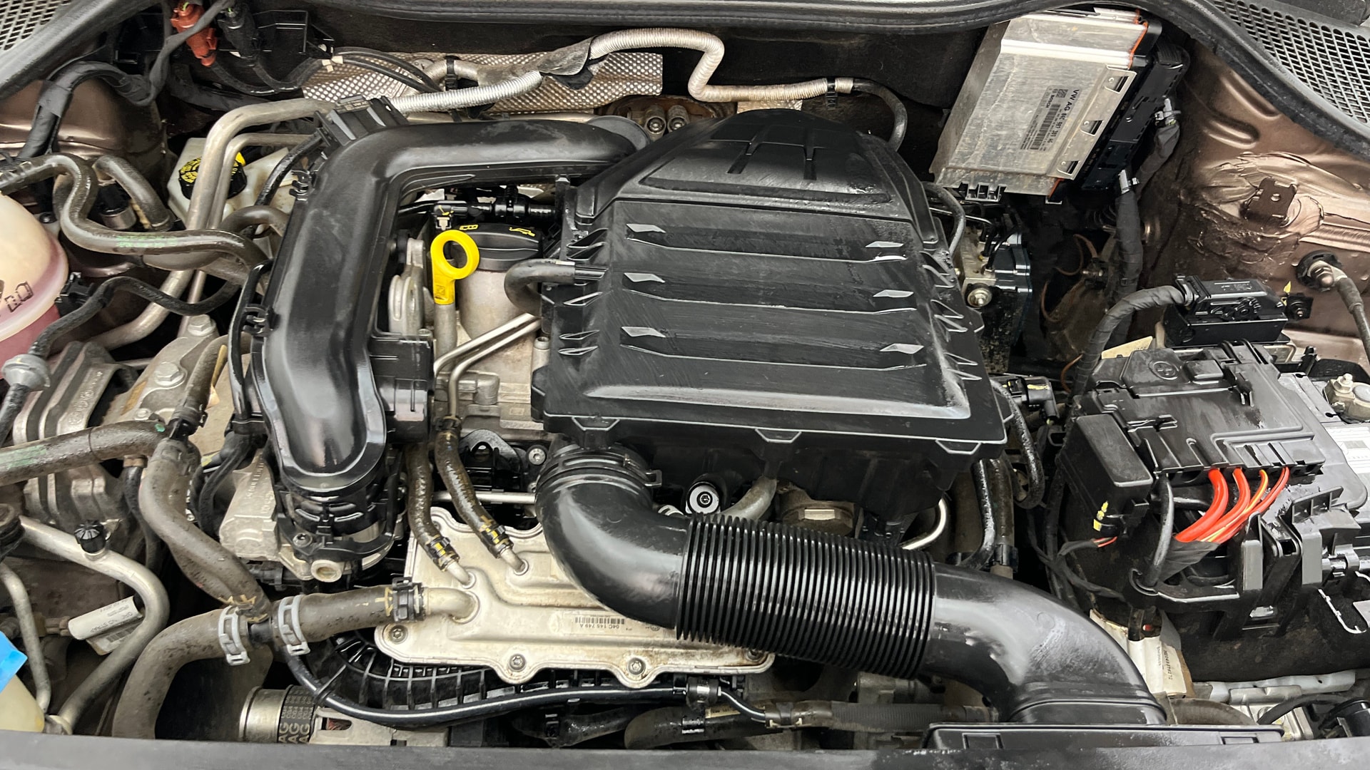 View 2021 Volkswagen Vento 1.2 L TSI Comfortline Petrol AT Image 42 Used 2021 Volkswagen Vento 1.2 L TSI Comfortline Petrol AT Image 42