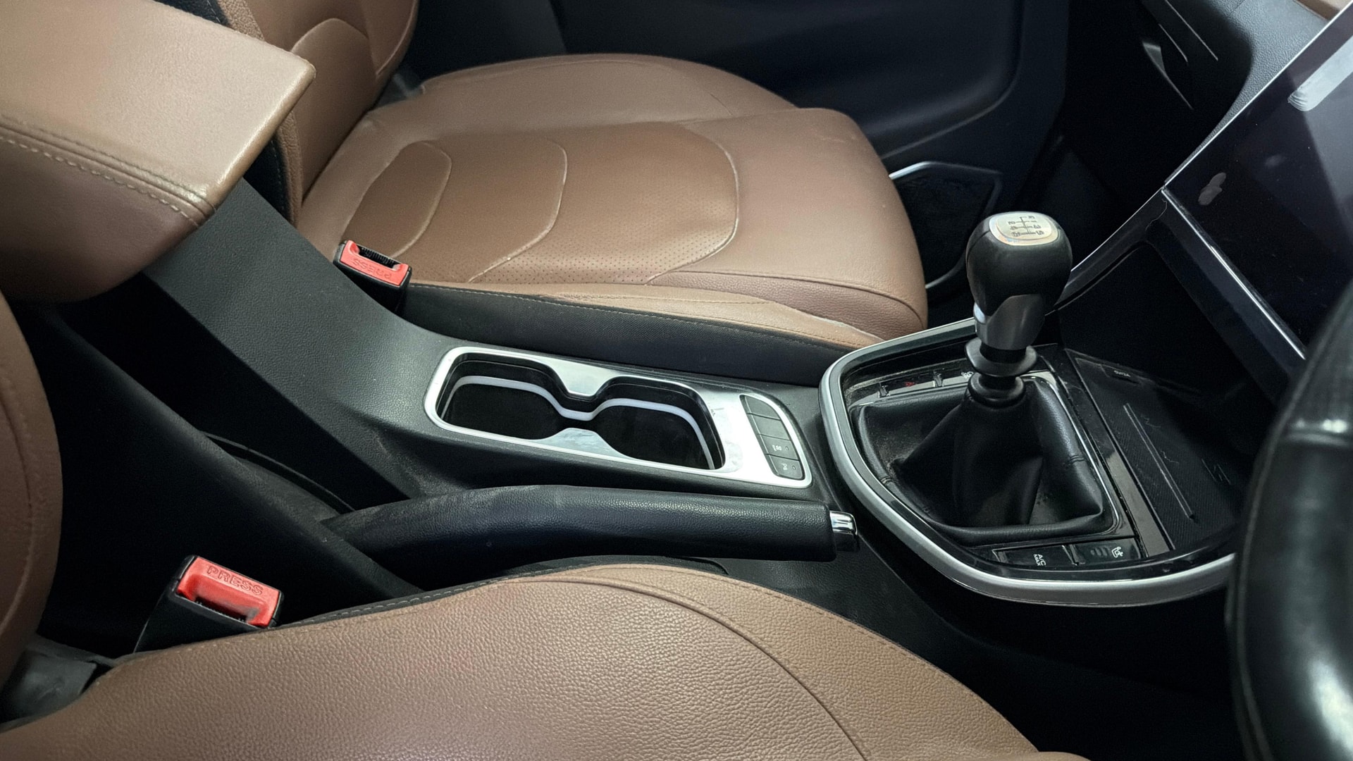 View 2023 MG Hector Plus Sharp Pro 7 Seater Diesel Image 44 Used 2023 MG Hector Plus Sharp Pro 7 Seater Diesel Image 44