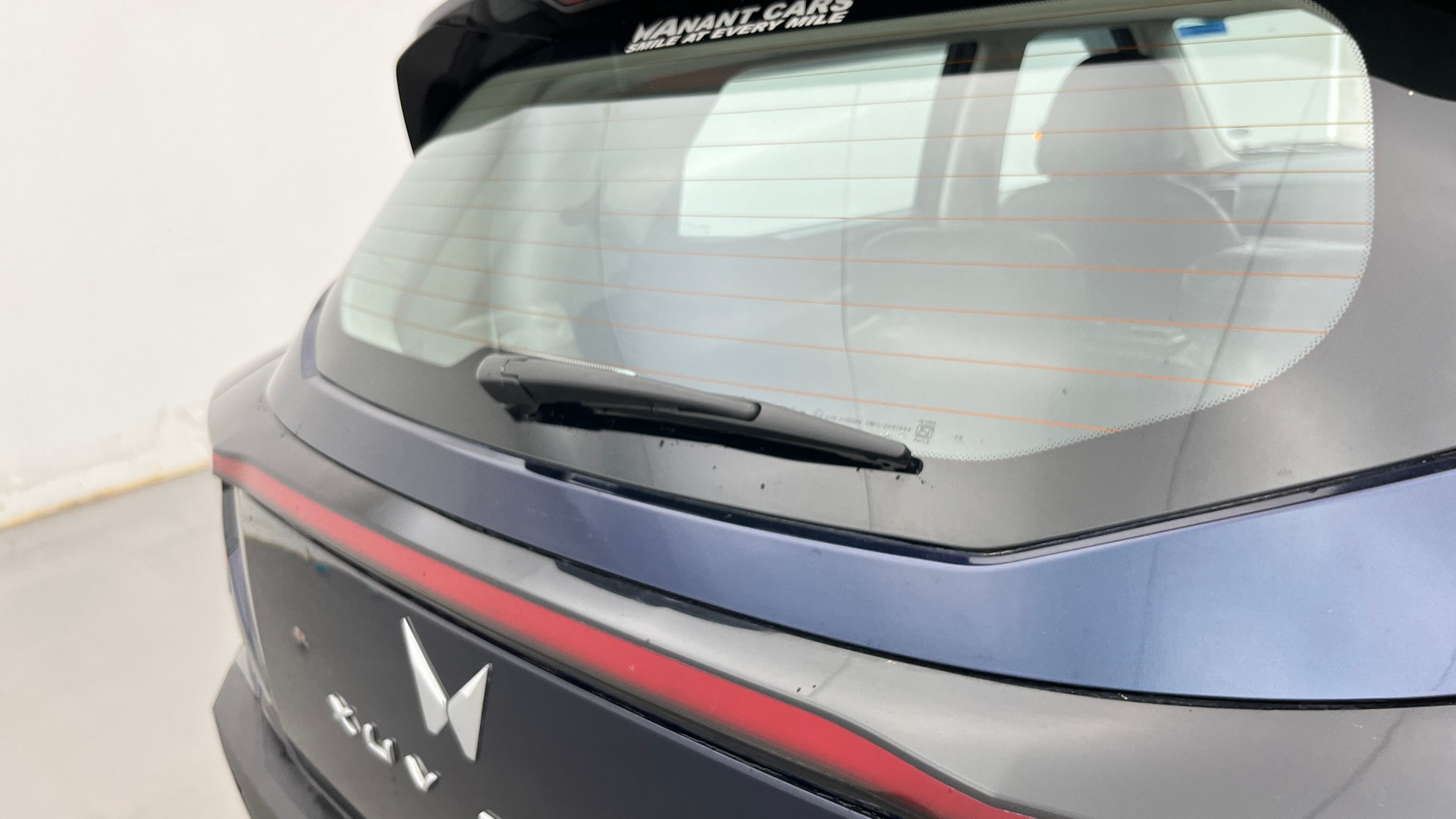 View 2024 Mahindra XUV 3XO AX5L 1.2 TGDi Image 24 Used 2024 Mahindra XUV 3XO AX5L 1.2 TGDi Image 24