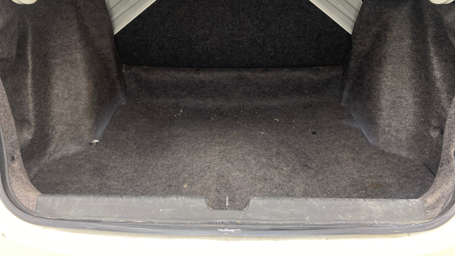 View 2015 Honda City ZX MT Diesel Anniversary Edition Image 11 Used 2015 Honda City ZX MT Diesel Anniversary Edition Image 11