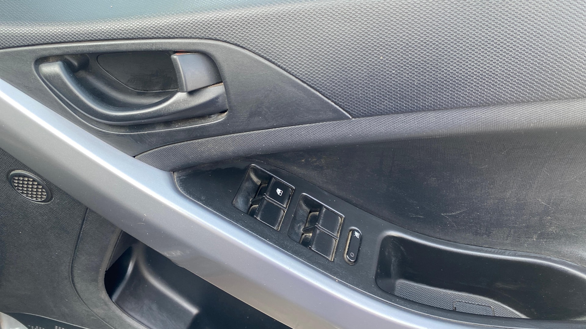 View 2022 Tata Nexon Revotron XE Image 34 Used 2022 Tata Nexon Revotron XE Image 34
