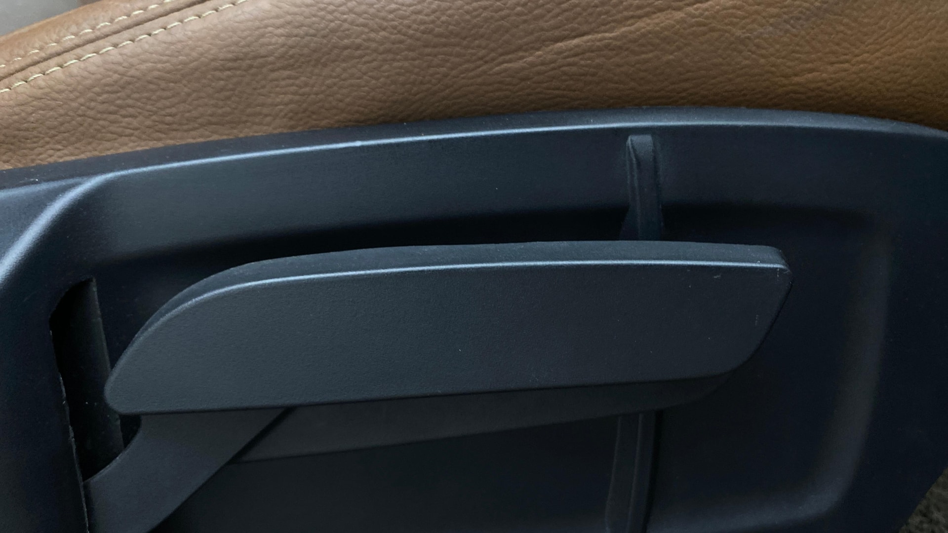 View 2021 Tata Harrier XE Image 19 Used 2021 Tata Harrier XE Image 19