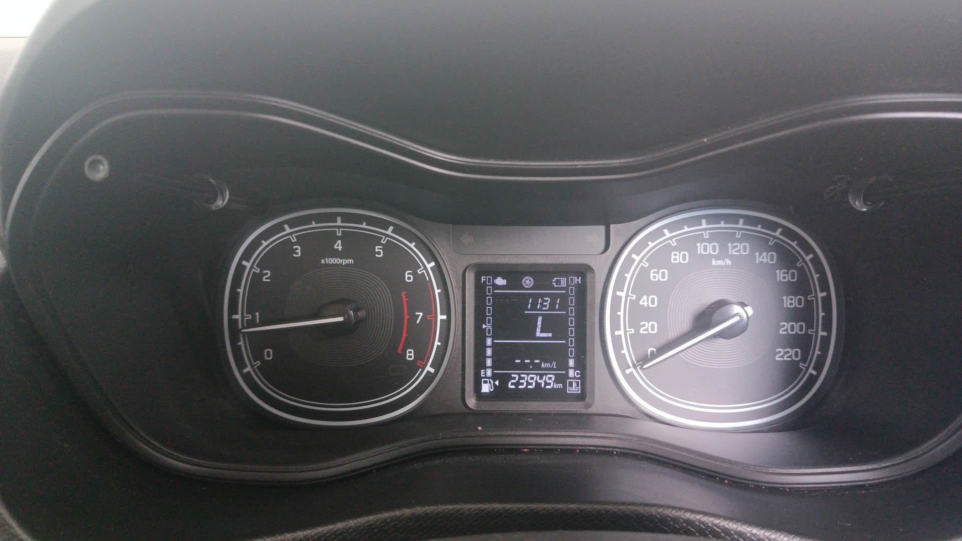 View 2021 Maruti Suzuki 1000 Base Variant Image 20 Used 2021 Maruti Suzuki 1000 Base Variant Image 20