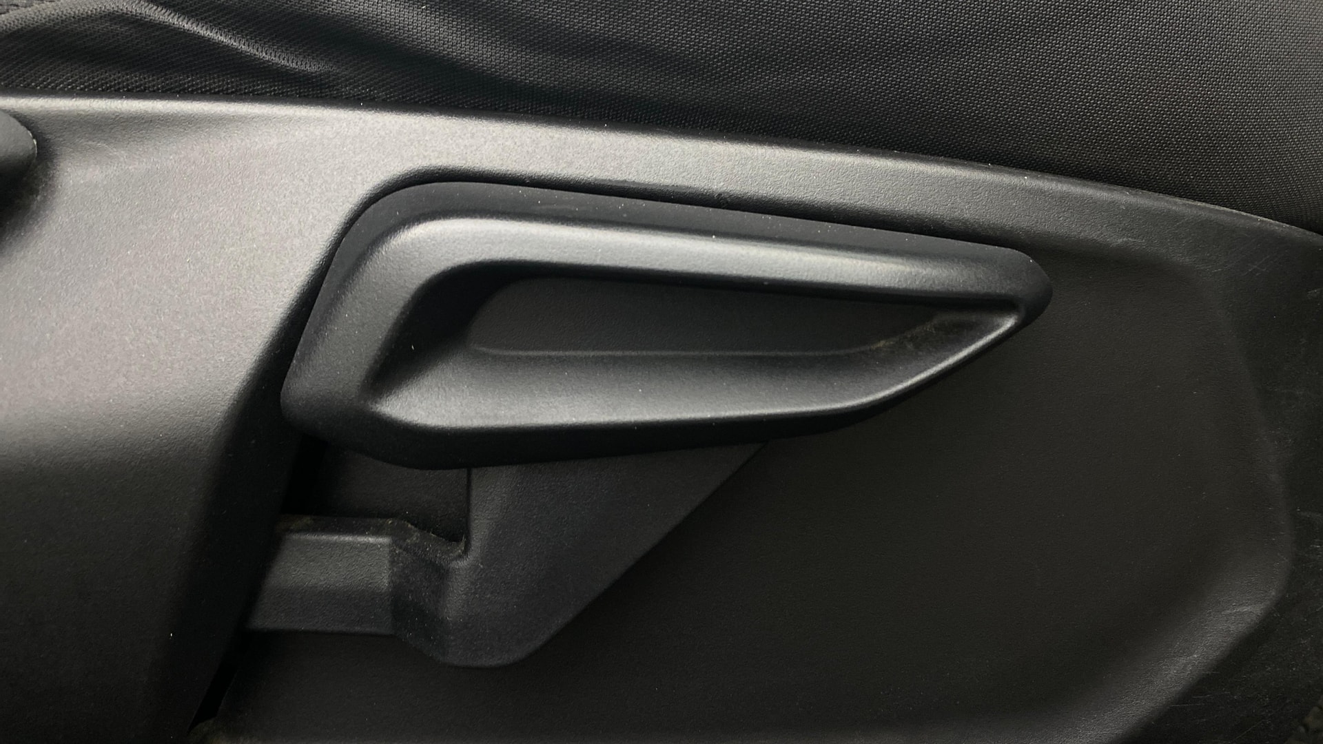 View 2021 Tata Nexon Revotorq XZA Plus (O) AMT Image 11 Used 2021 Tata Nexon Revotorq XZA Plus (O) AMT Image 11