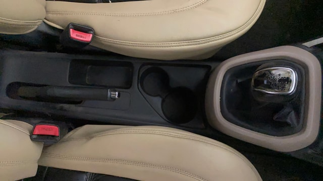 View Hyundai Xcent Image 38 Used Hyundai Xcent Image 38